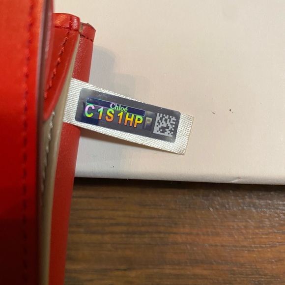 Chloe Leather Long Wallet - Picture 6 of 10